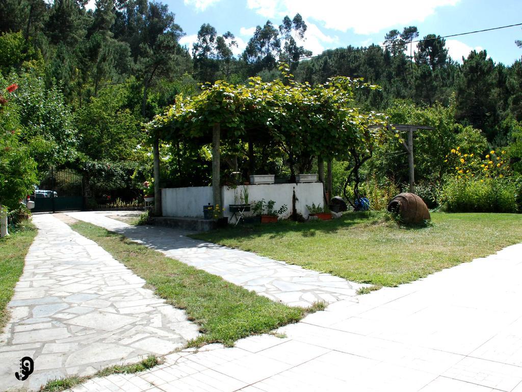 Gasthaus Quinta Dos Barbas Oliveira do Hospital Exterior foto